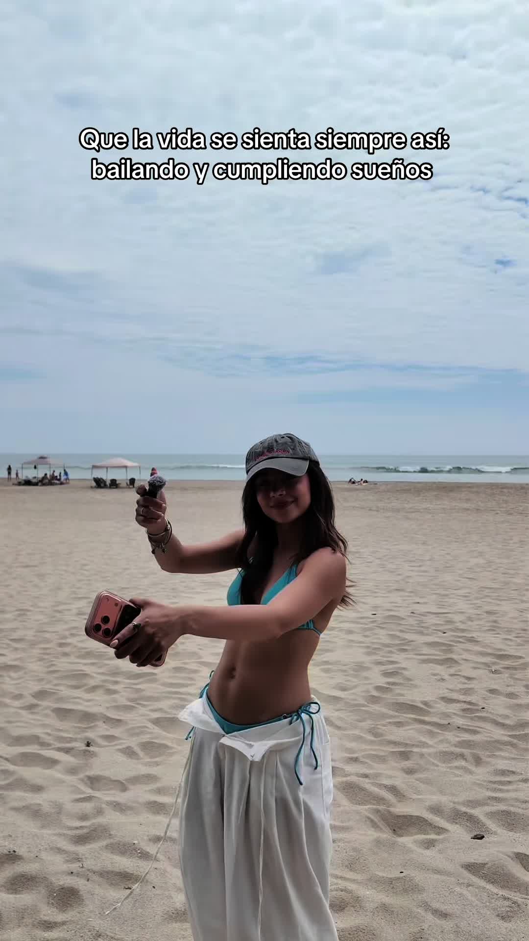 @paolahasany