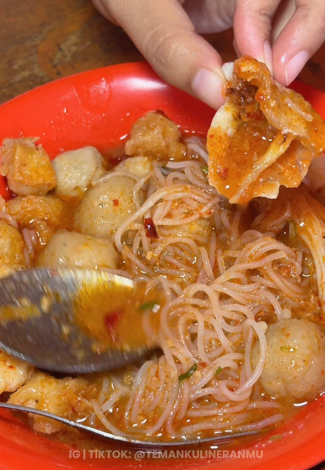@temankulineranmu | FITRI