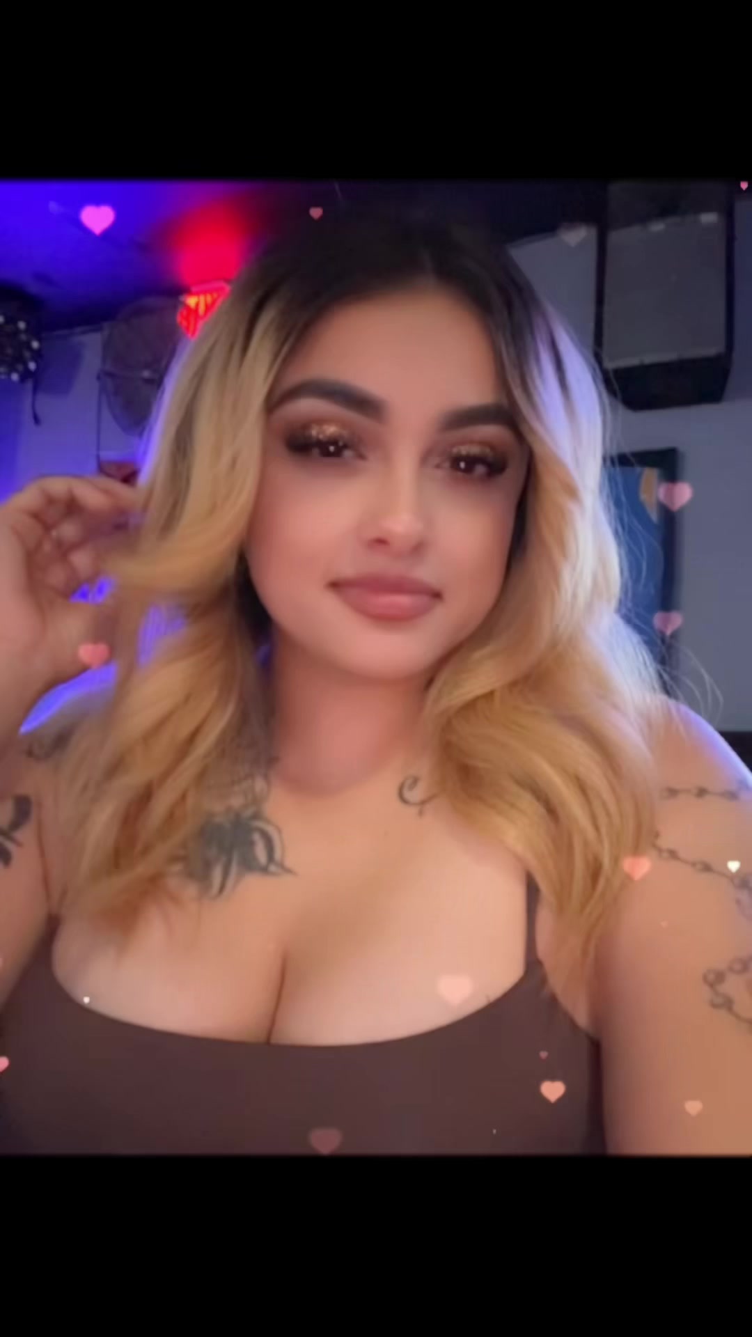 @🐼