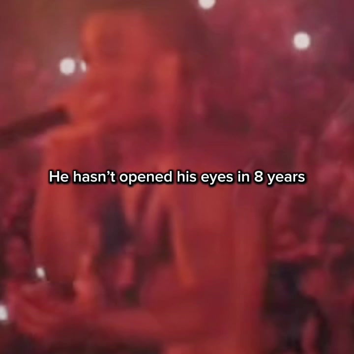 @𝔇𝔒𝔐👑