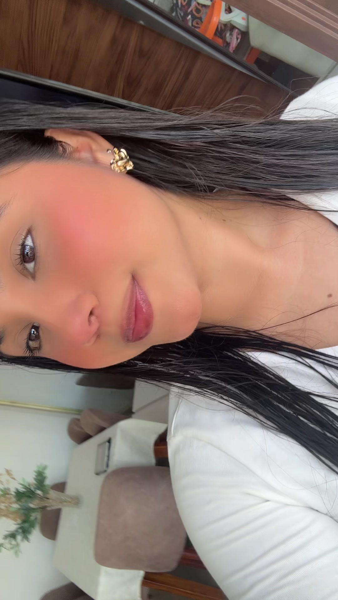 @Nella