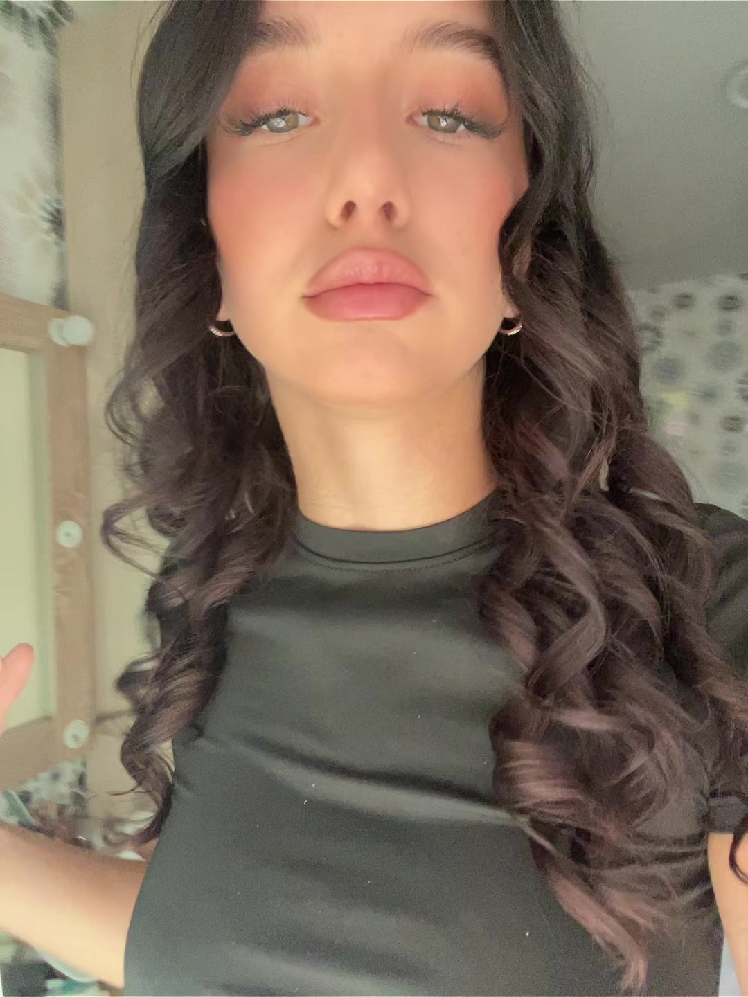 @Lizwft