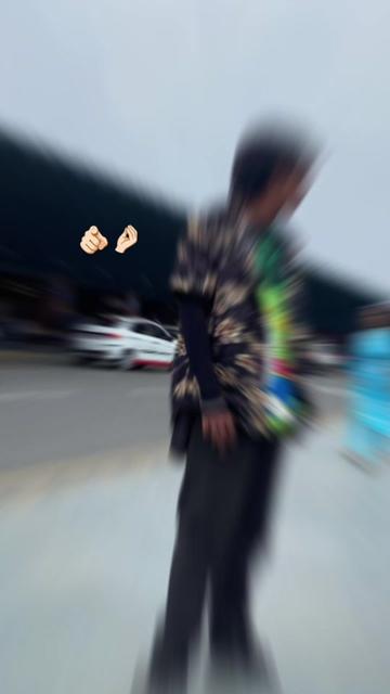 @K&agrave;bi Bh&agrave;i 👁️🍁👁️