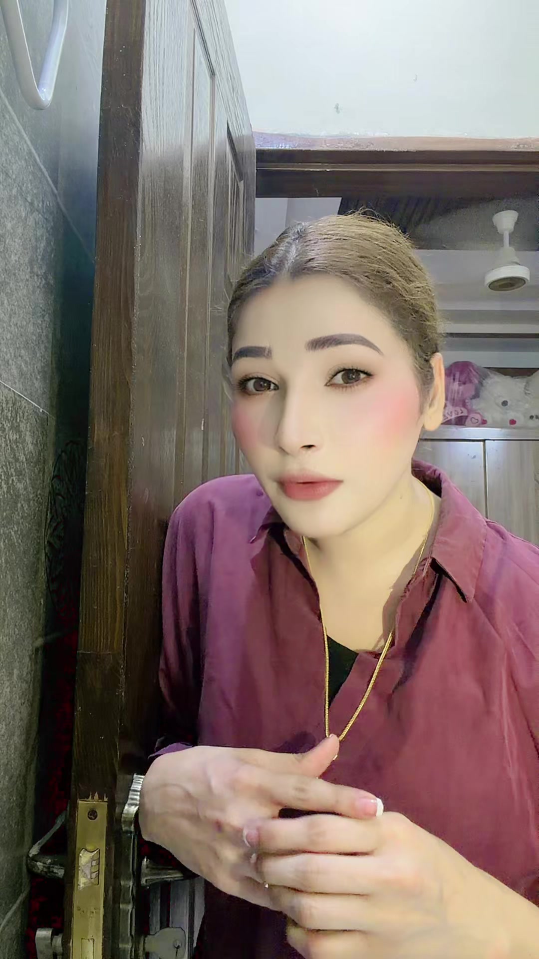 @Zara Malik 2244