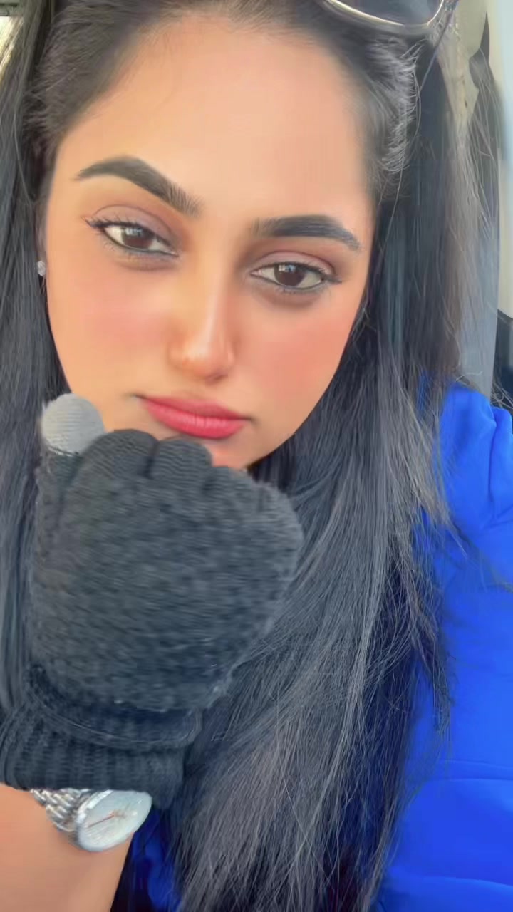 @Kavisuresh178000