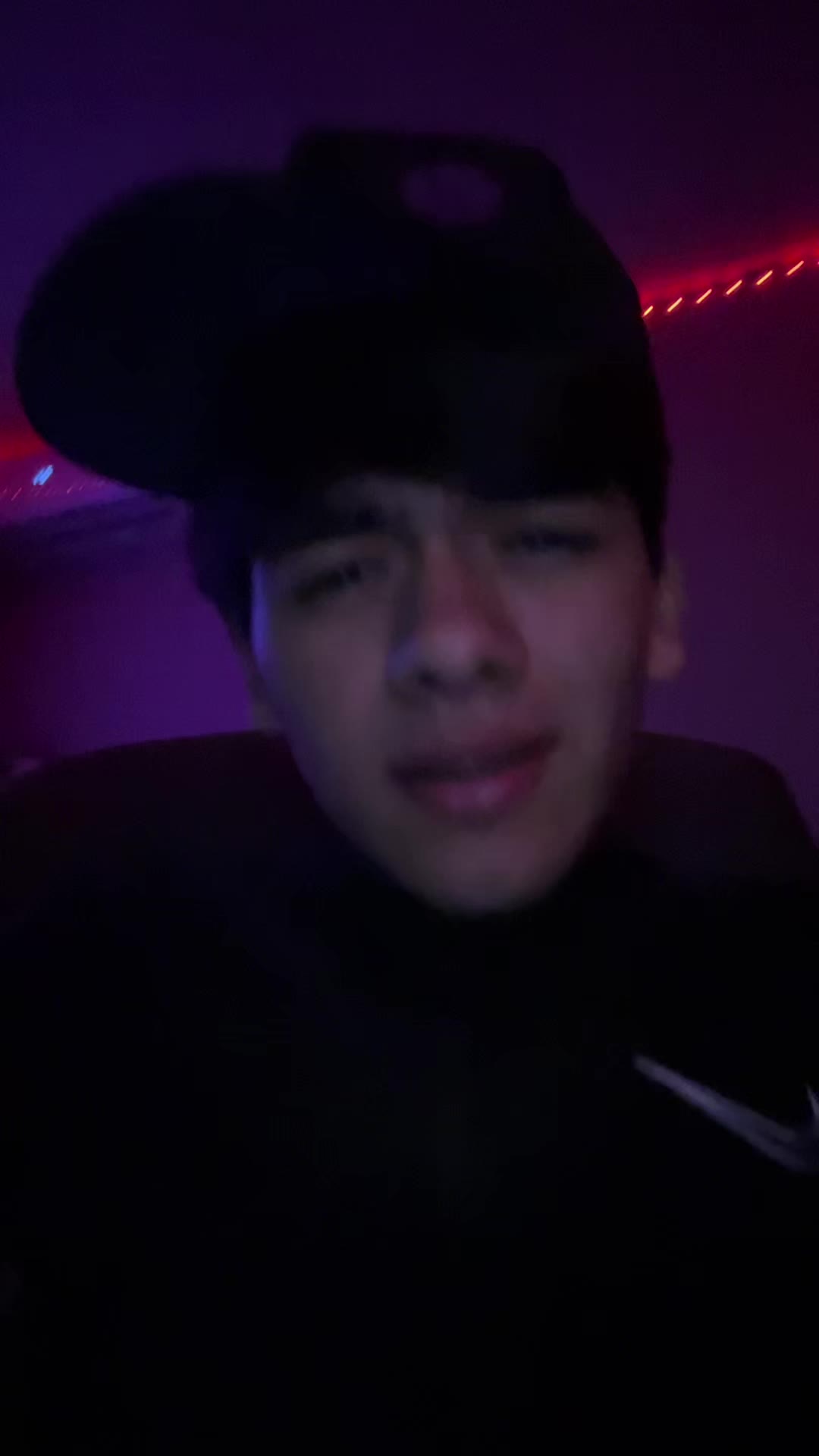 @Miguelonchas👿