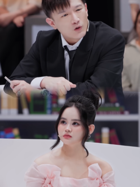 @Dược sĩ Tiến
