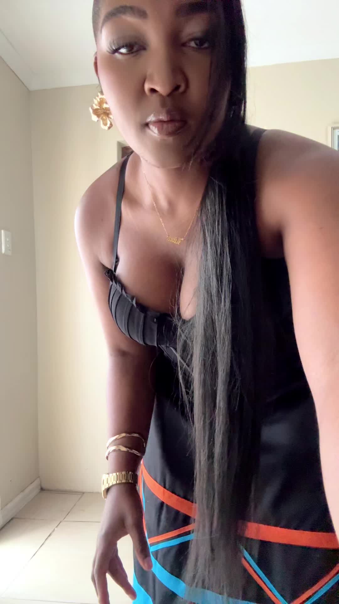 @Ntombi🤗