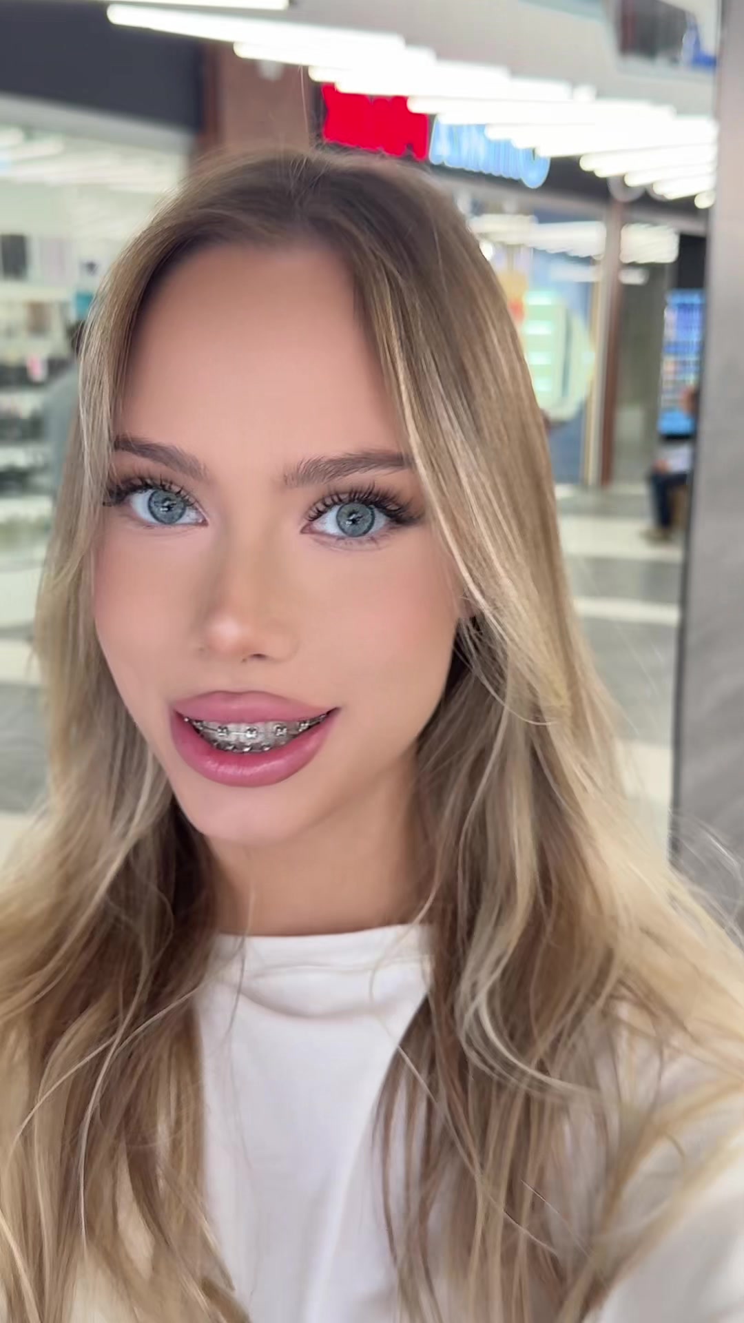 @Элиса