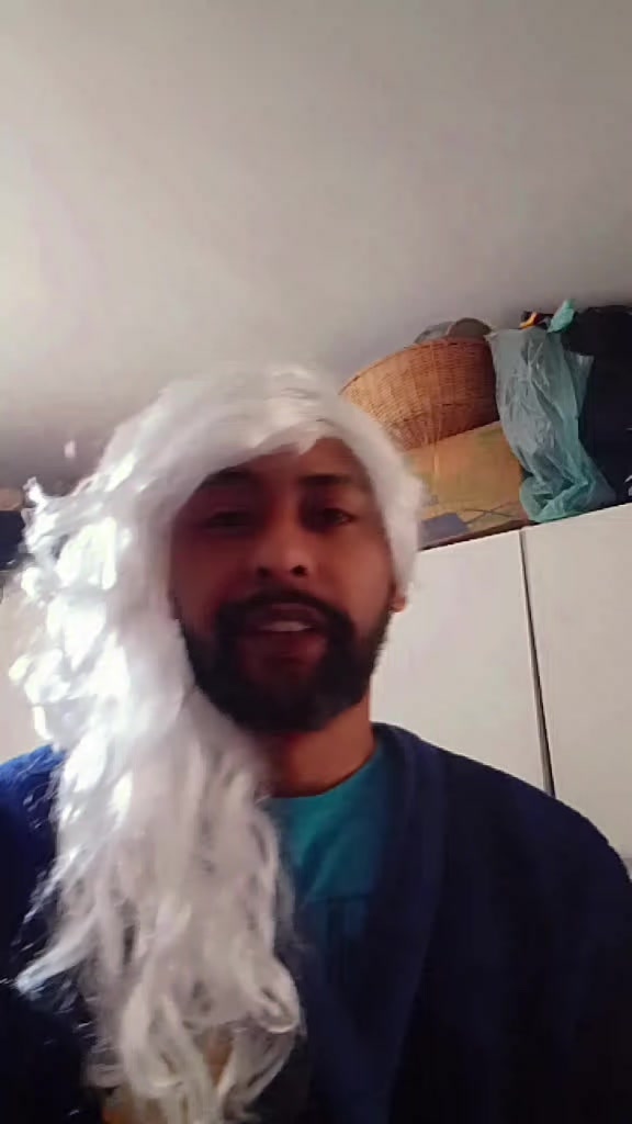 @Julio César