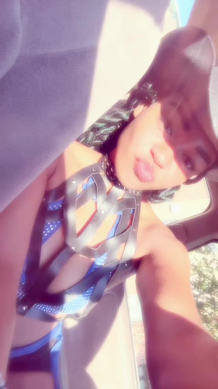 @PRETTY _GIRL_LOCA3๐๐ค