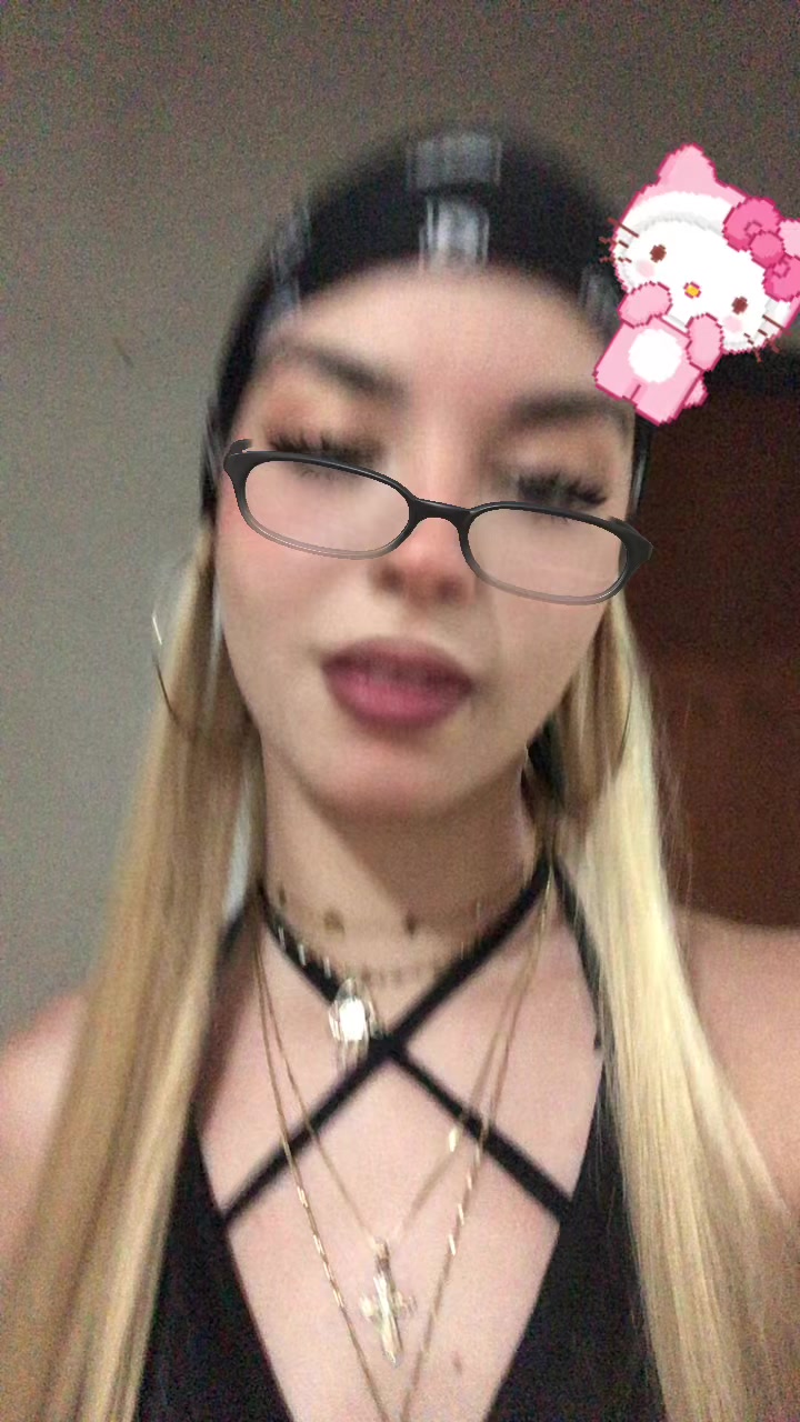 @Laryssamartinsoficial