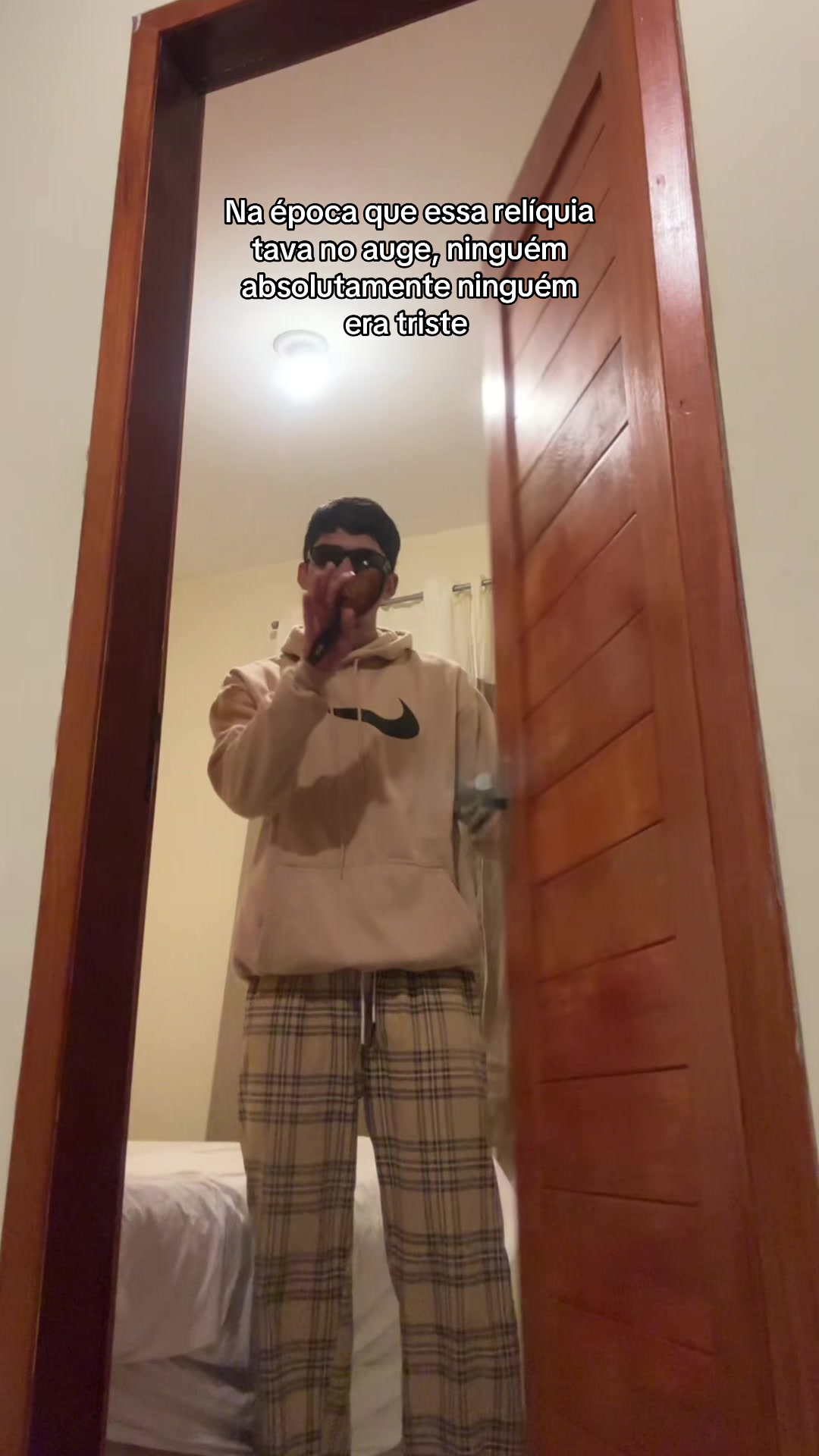 @Nando