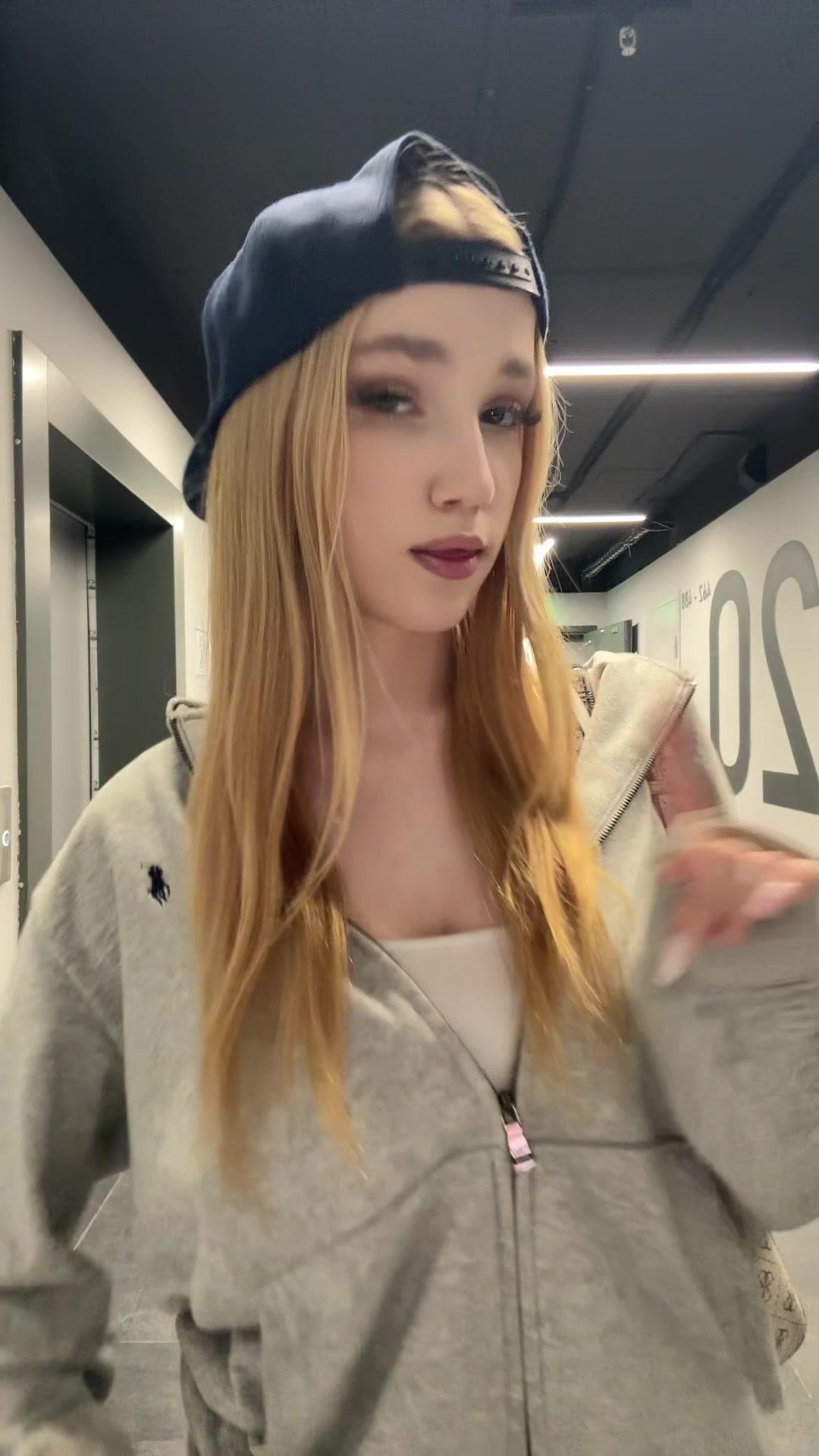 @simoshka93