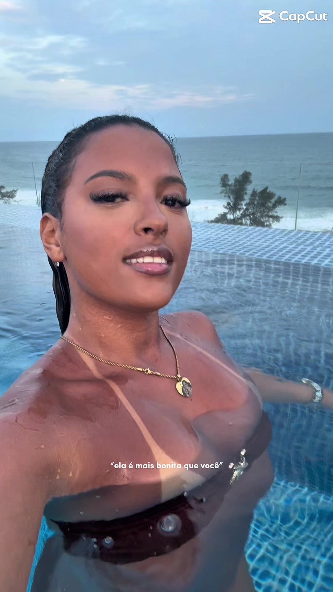 @Leticinha
