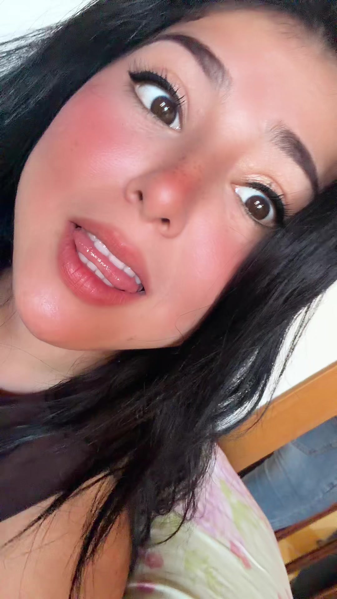 @Sweethoney