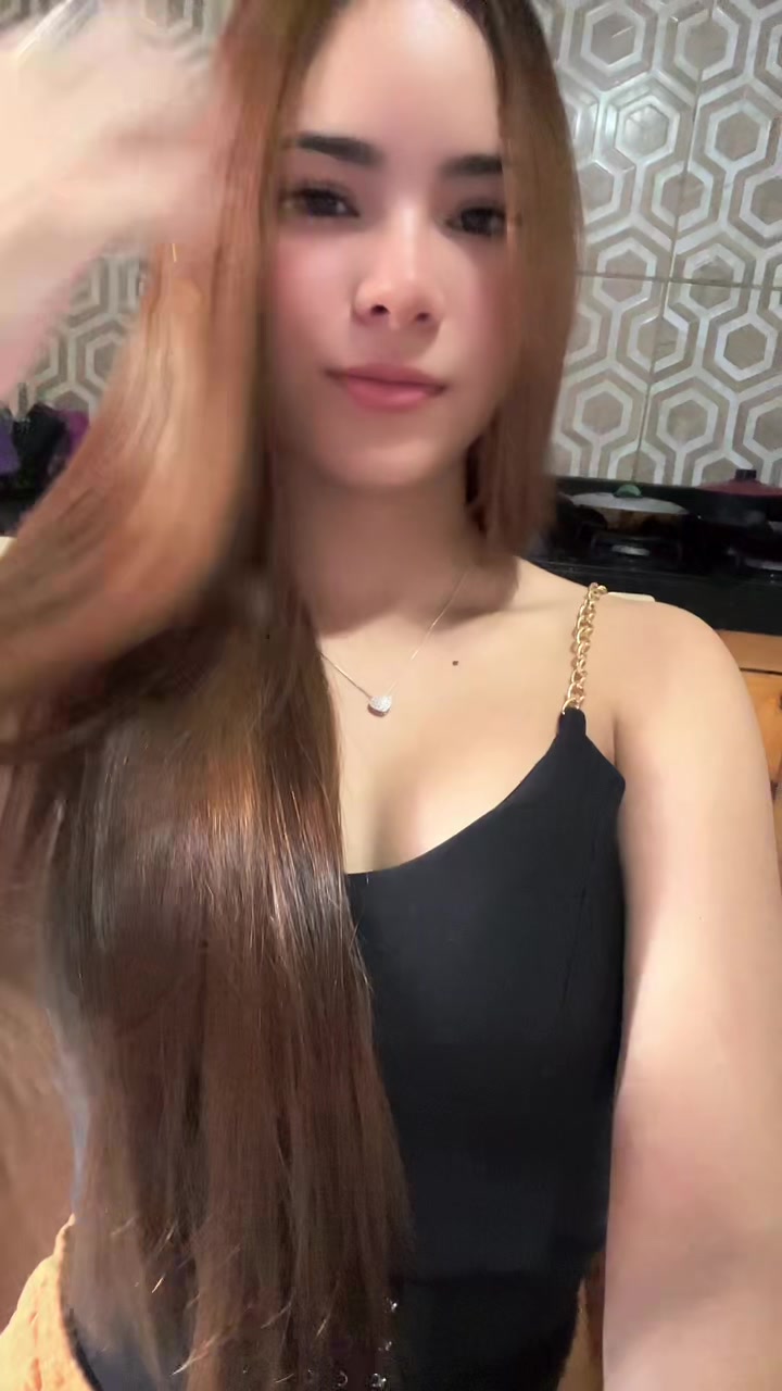 @Julia Mello