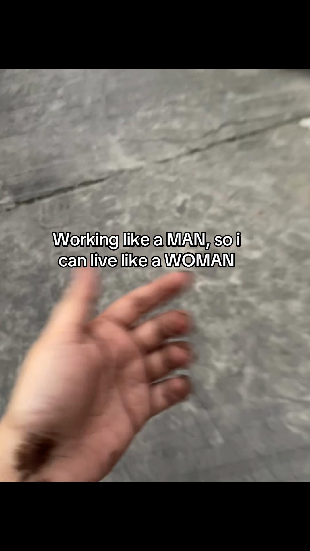 @Maya🥀