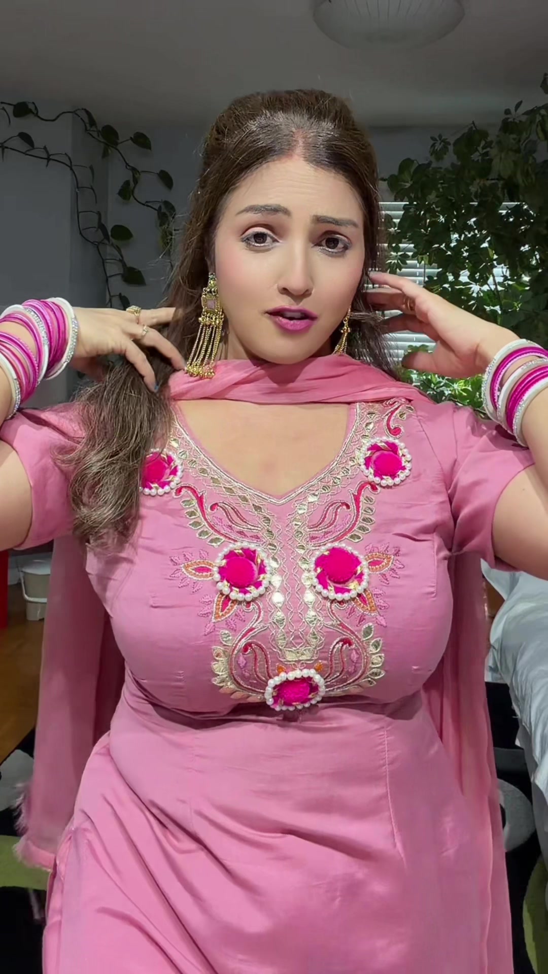 @Nitu 🇨🇦