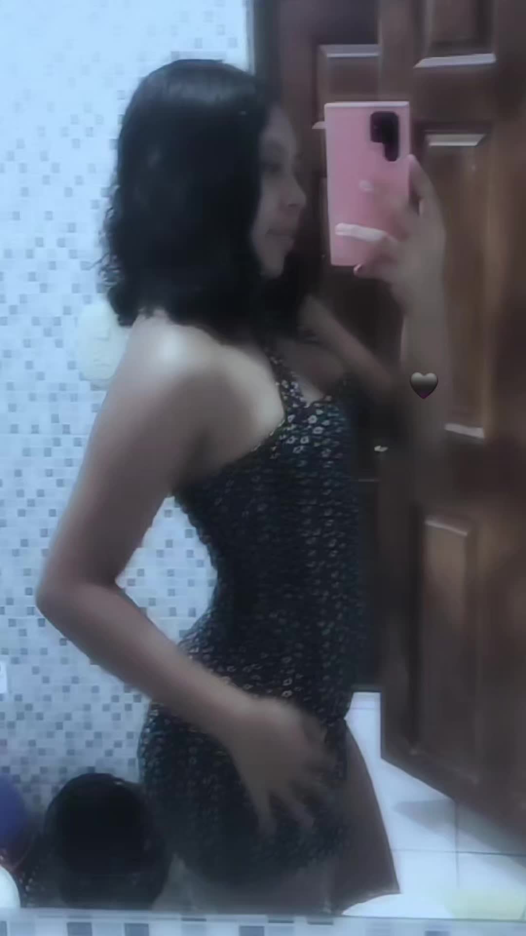 @𝐾𝑎𝑡𝑦_𝑆𝑎𝑛𝑐ℎ𝑥𝑧.👩🏾&zwj;🦱