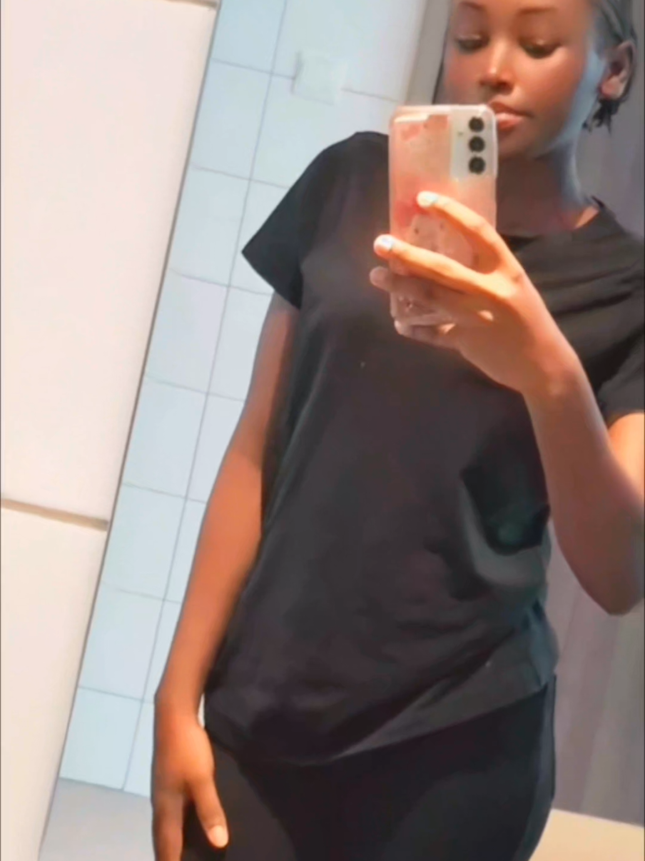 @moonz💦💝🌜