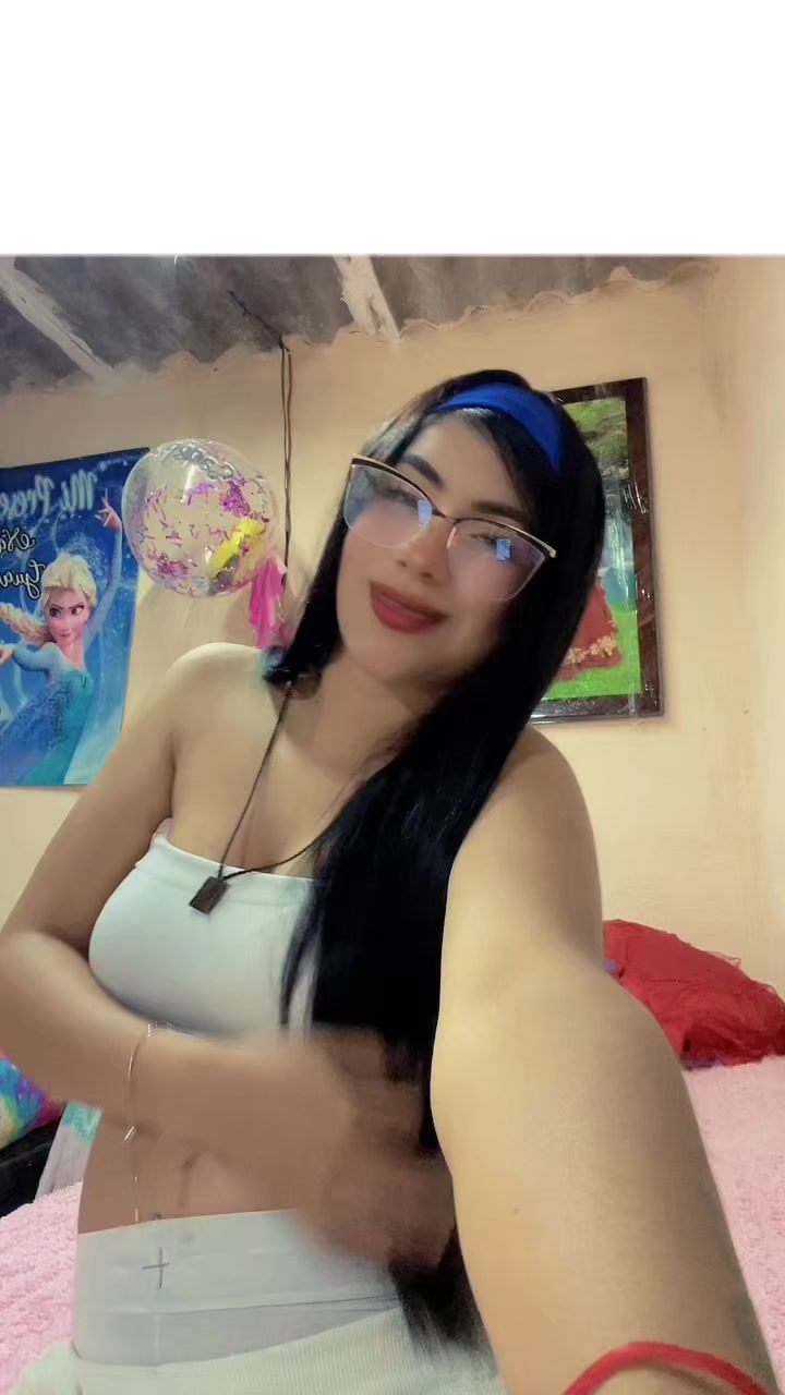 @Kxrlä kënnëdy