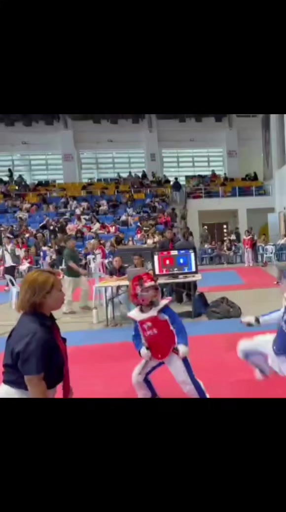 @IT'S KAIJU😝🥋