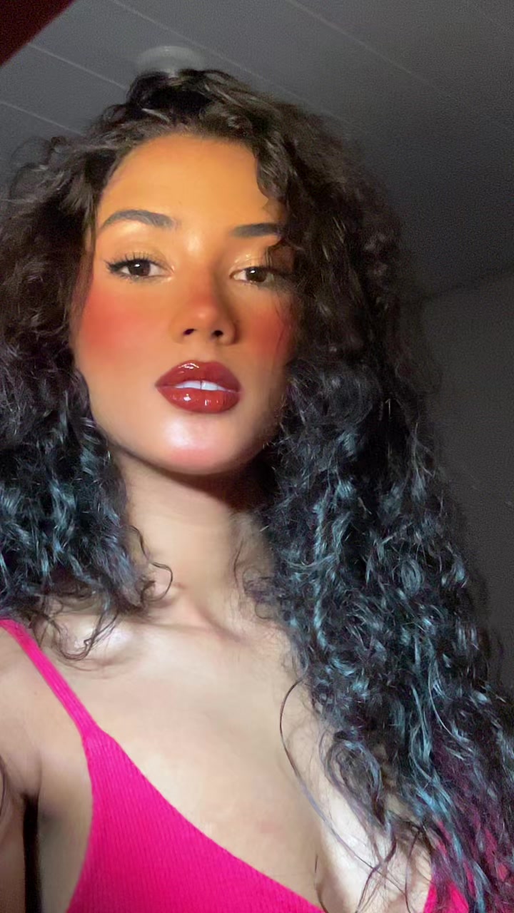 @Barbara Batista