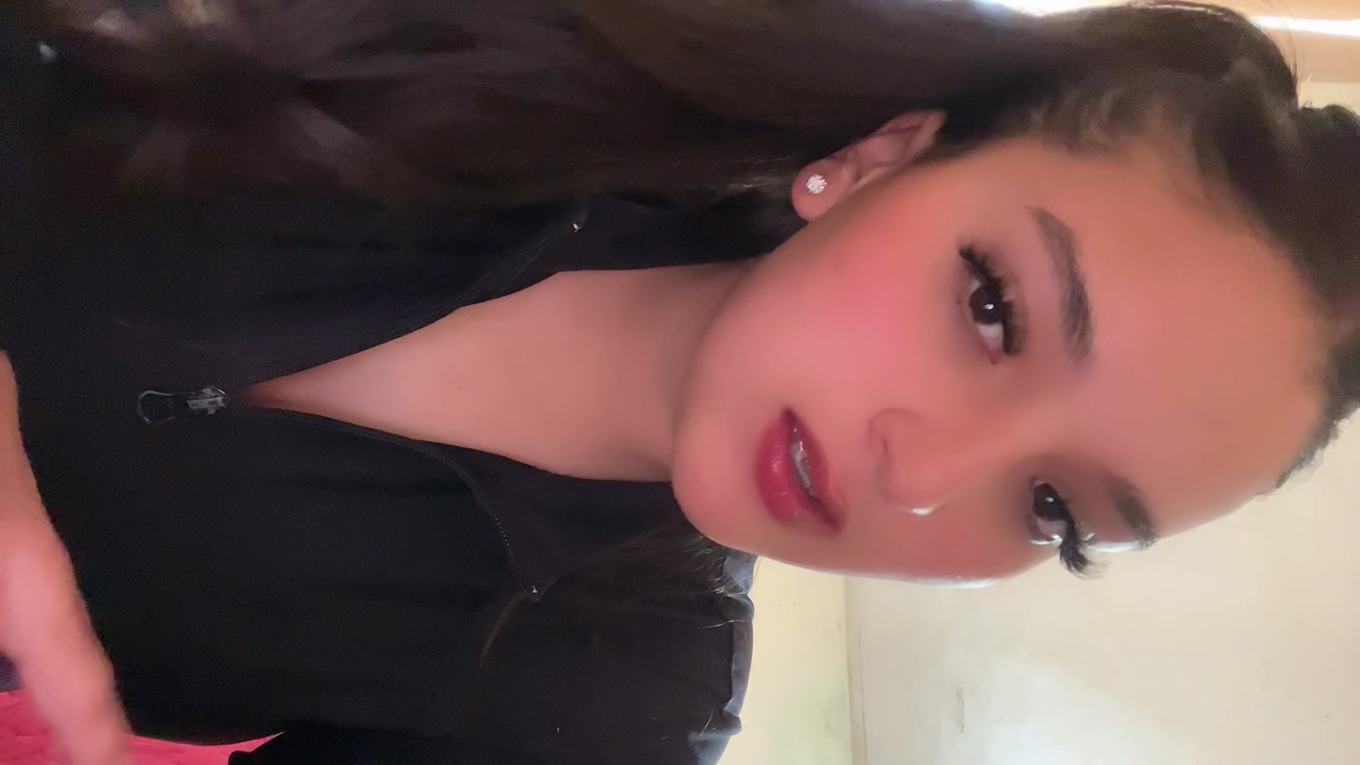 @X💘