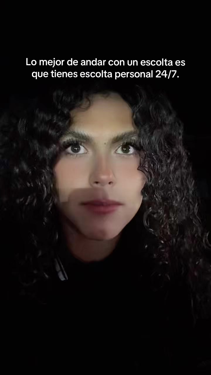 @NadiaTiscare&ntilde;o