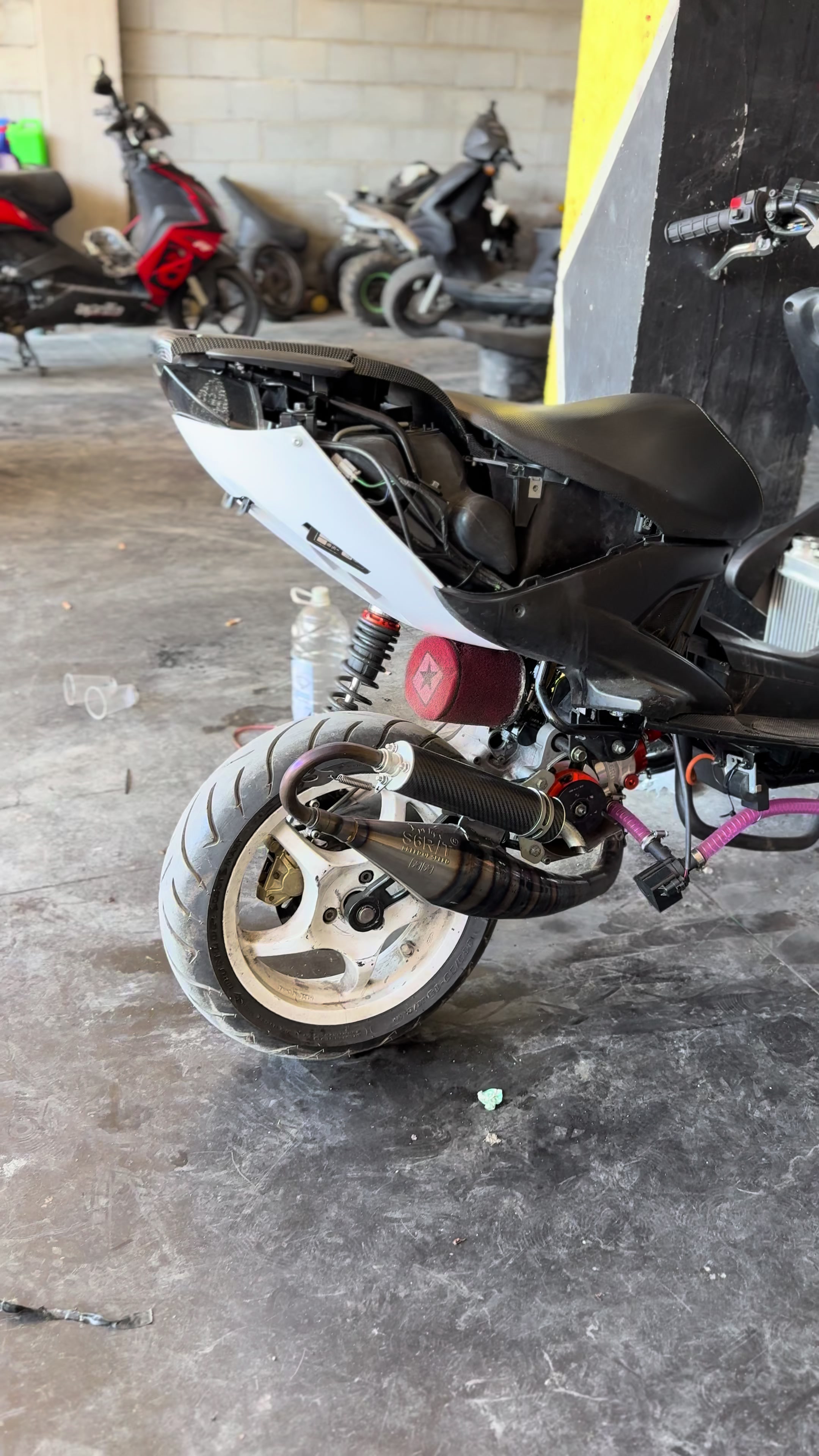 @Scooter Hub MK
