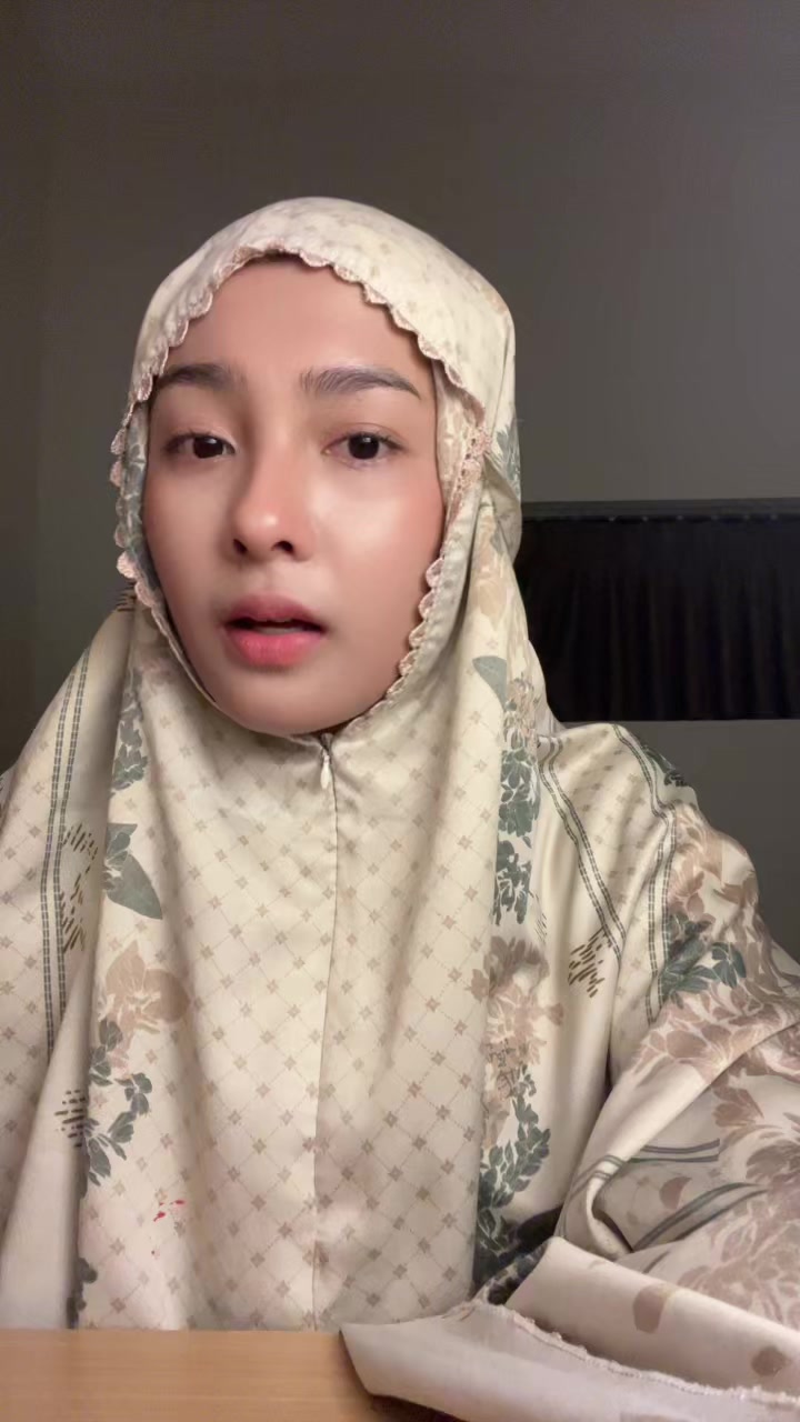 @eya