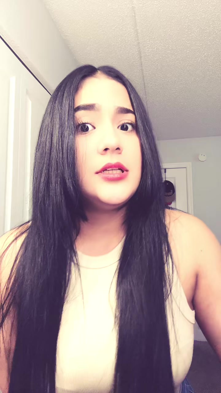 @Angie🎀