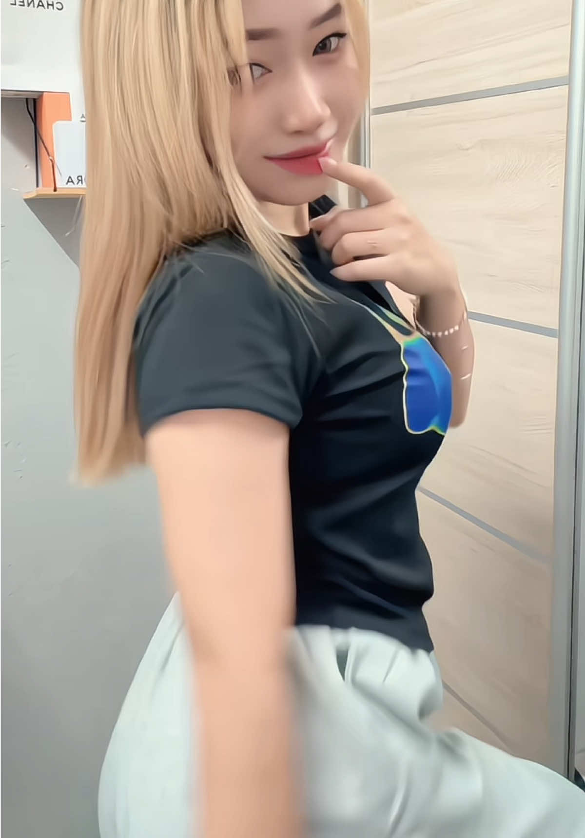 @hmmm_mm105