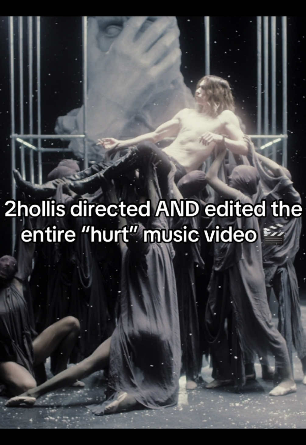 @2hollis Fan Page