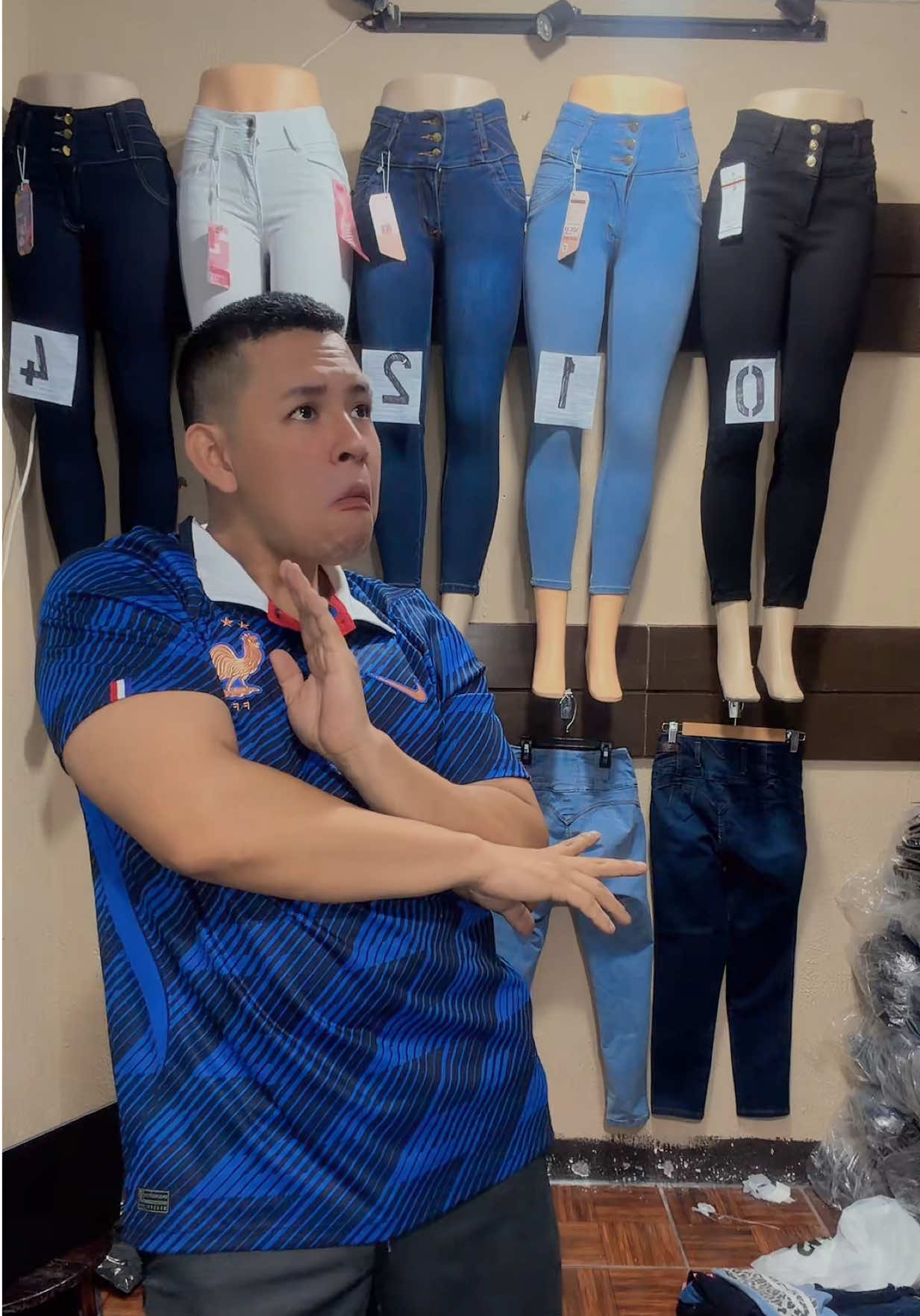@Jeans Fashion GT