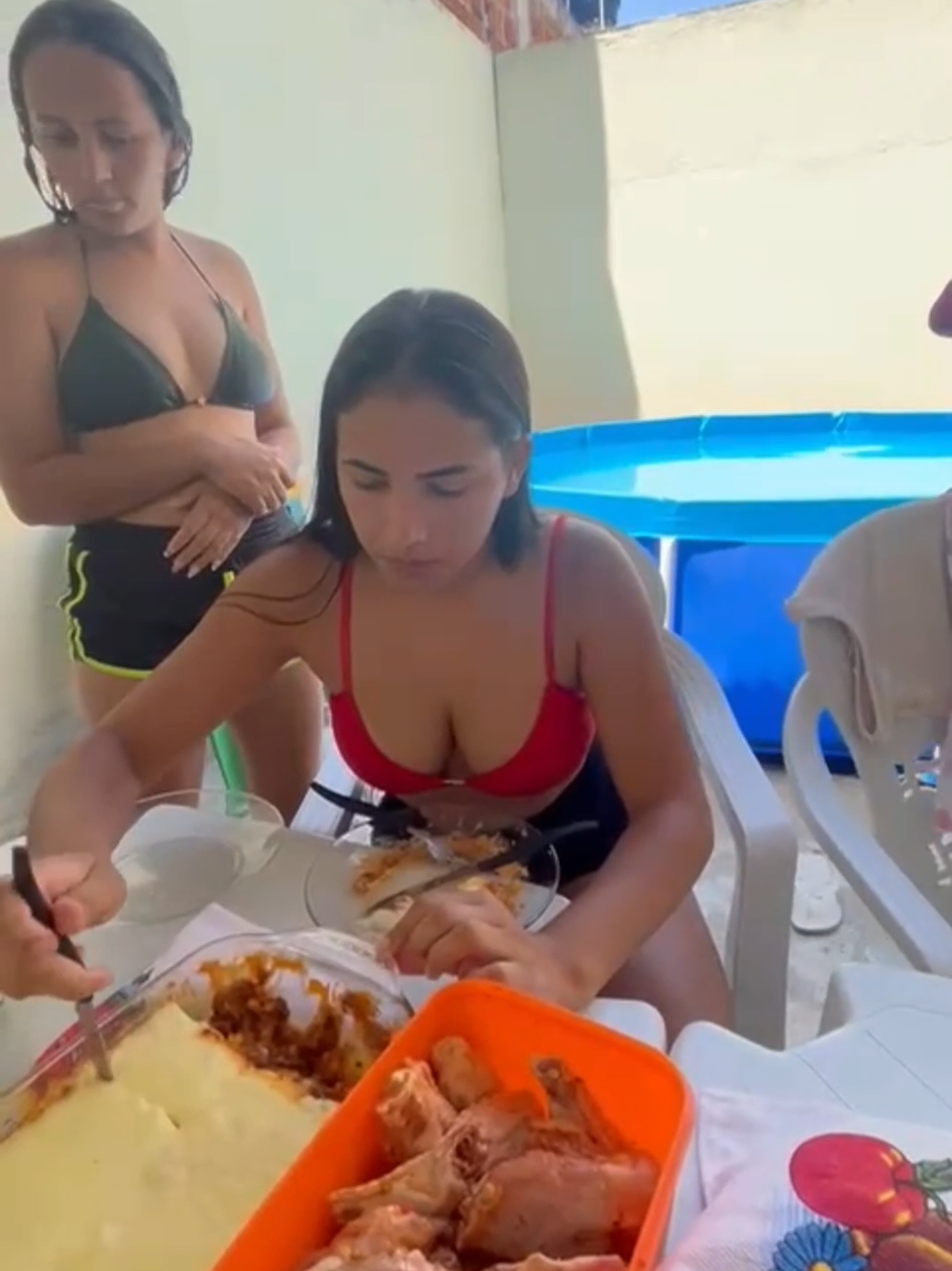 @Ana