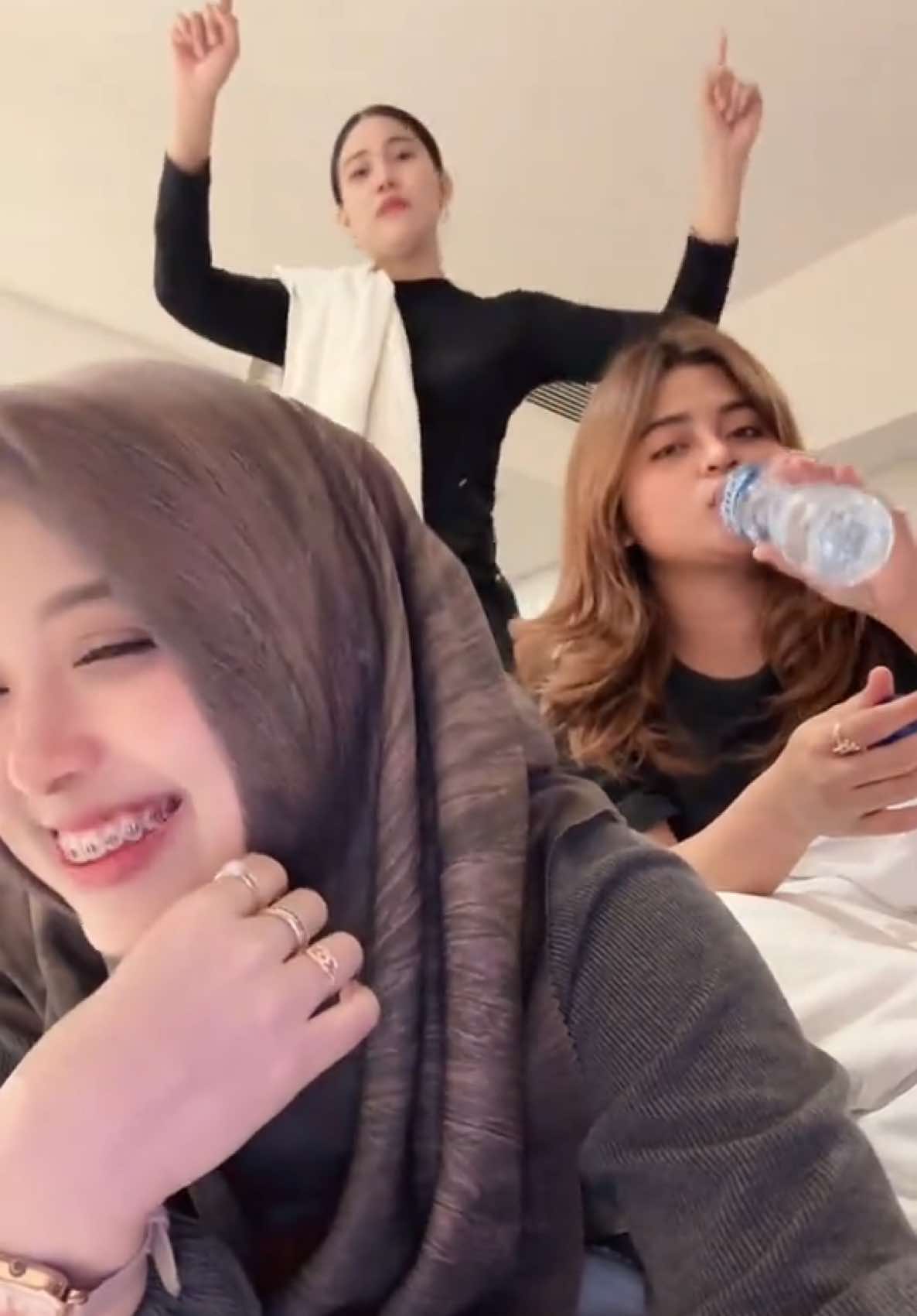 @๐๐ข๐ฌ๐ฌ๐๐ฎ๐ฅ๐ข๐ฒ๐ หโเฟเป