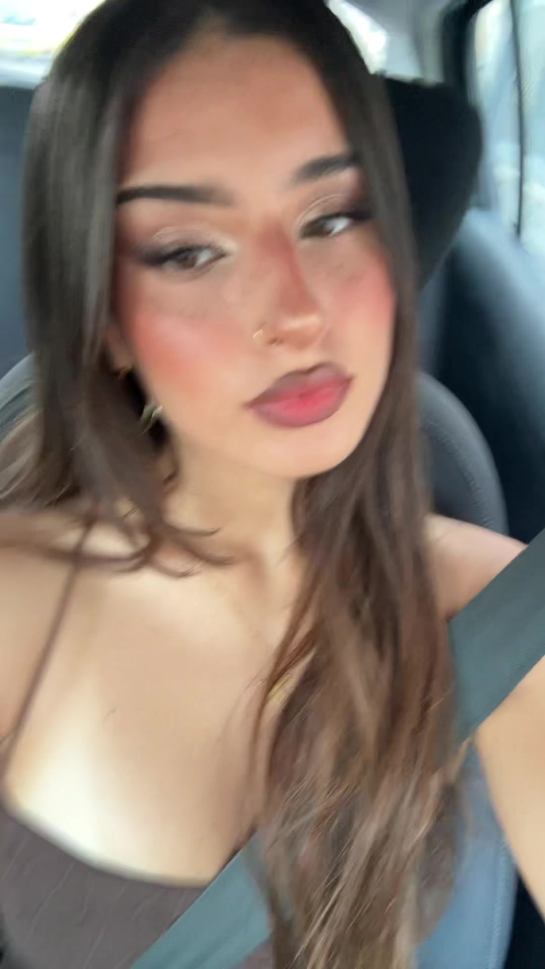 @ⵣ