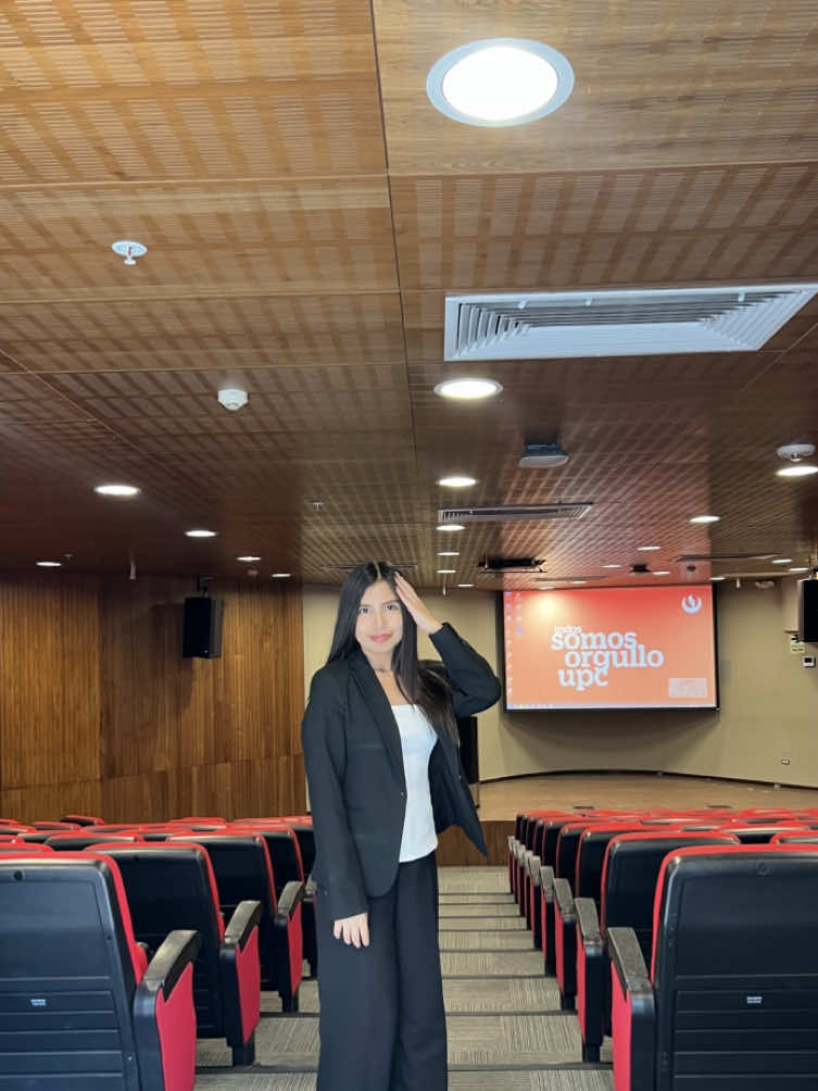 @Lau Orihuela