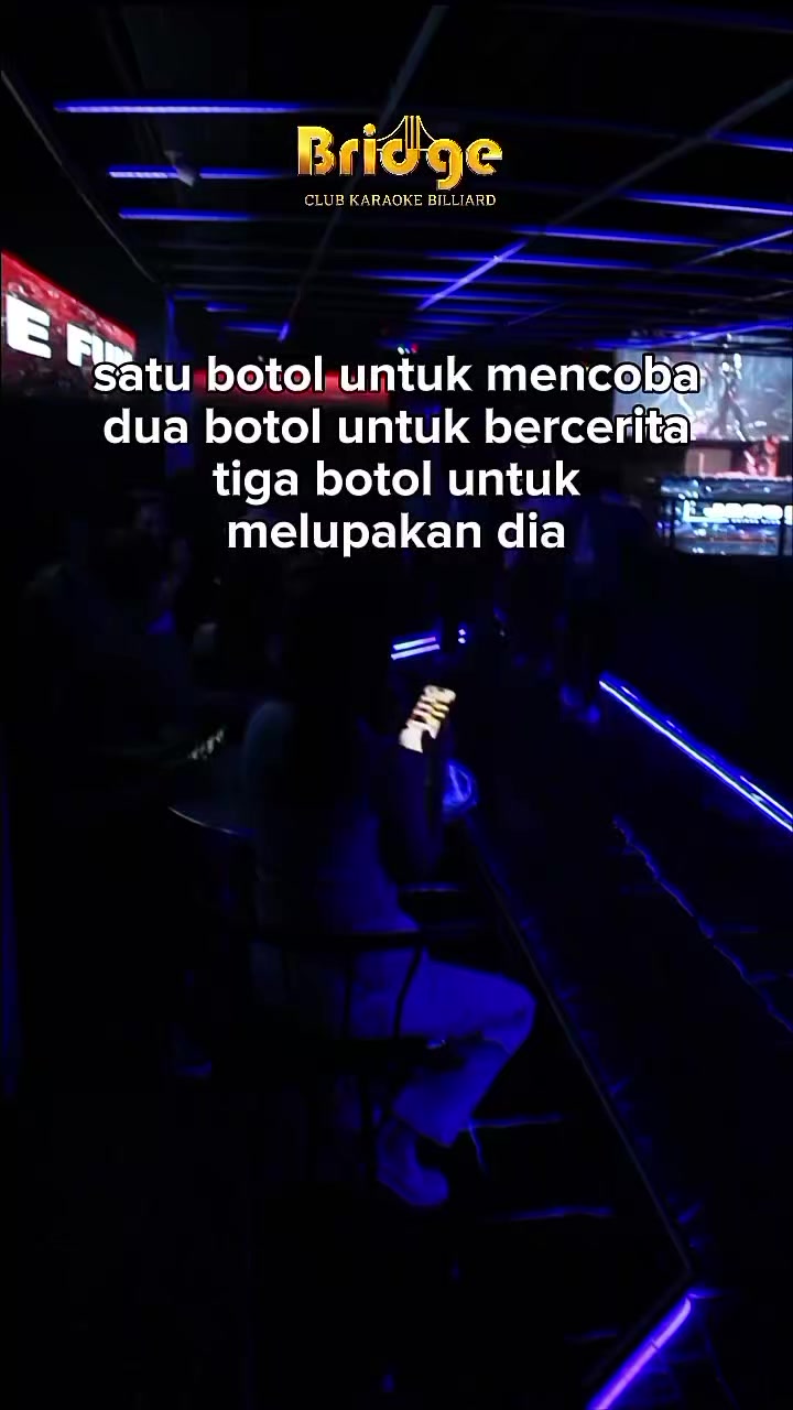 @Bridge Club Karaoke Billiard