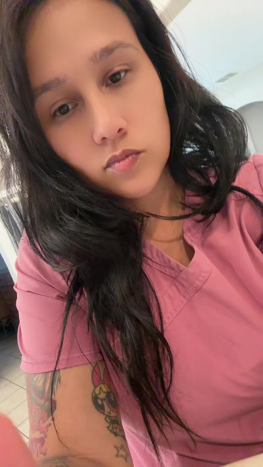 @L_O_V_E_Y 💕