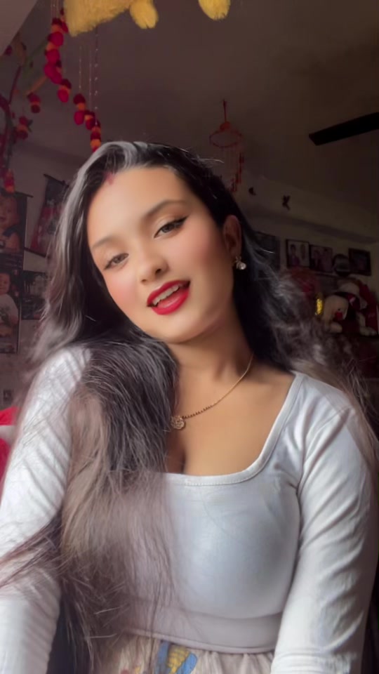 @Ayushu🤪