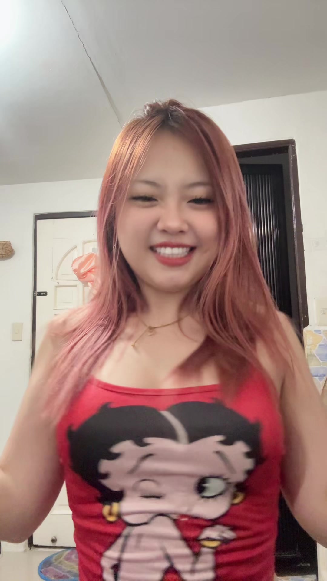 @Sofhia