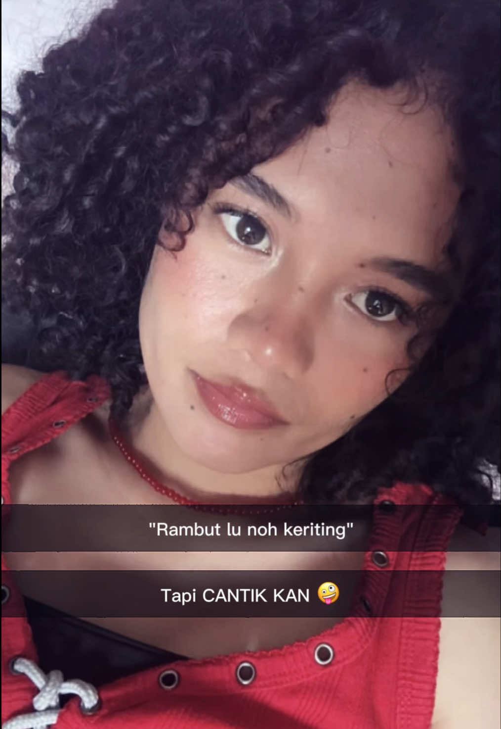 @veenique_