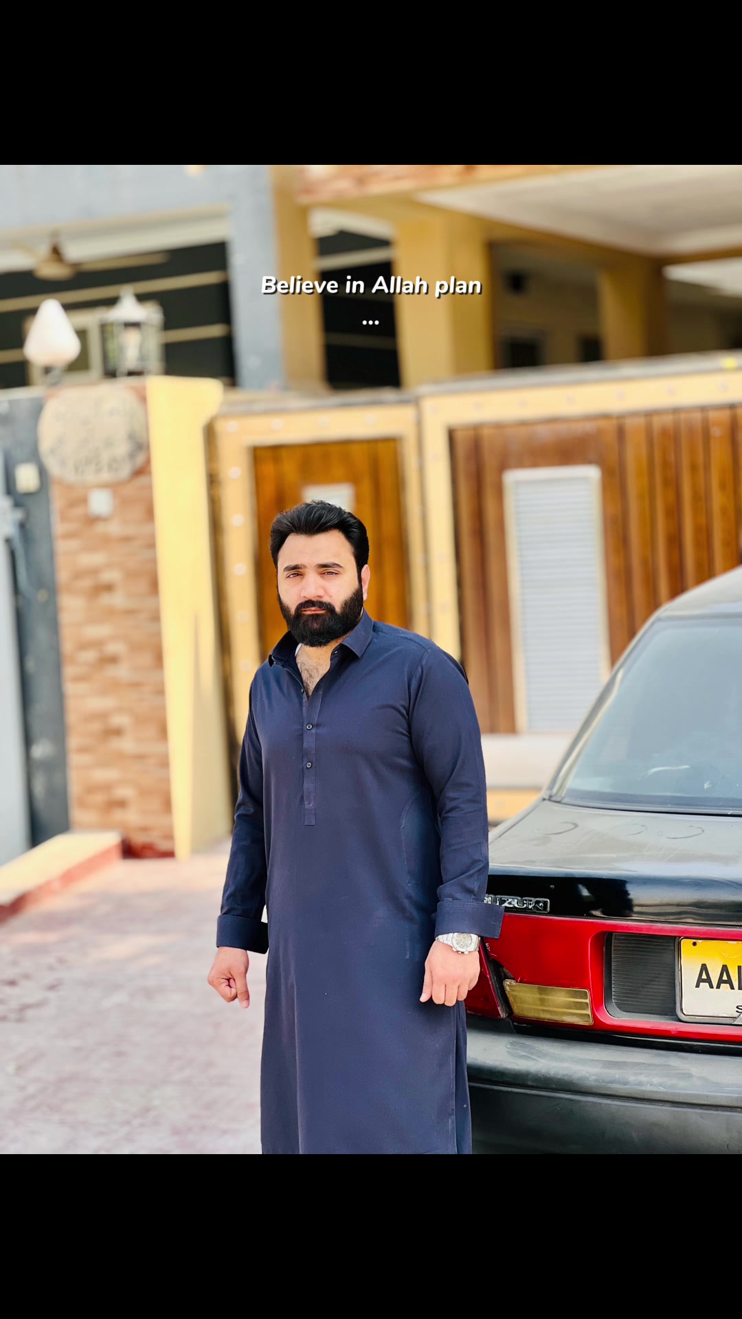 @HaMzA QuReShI