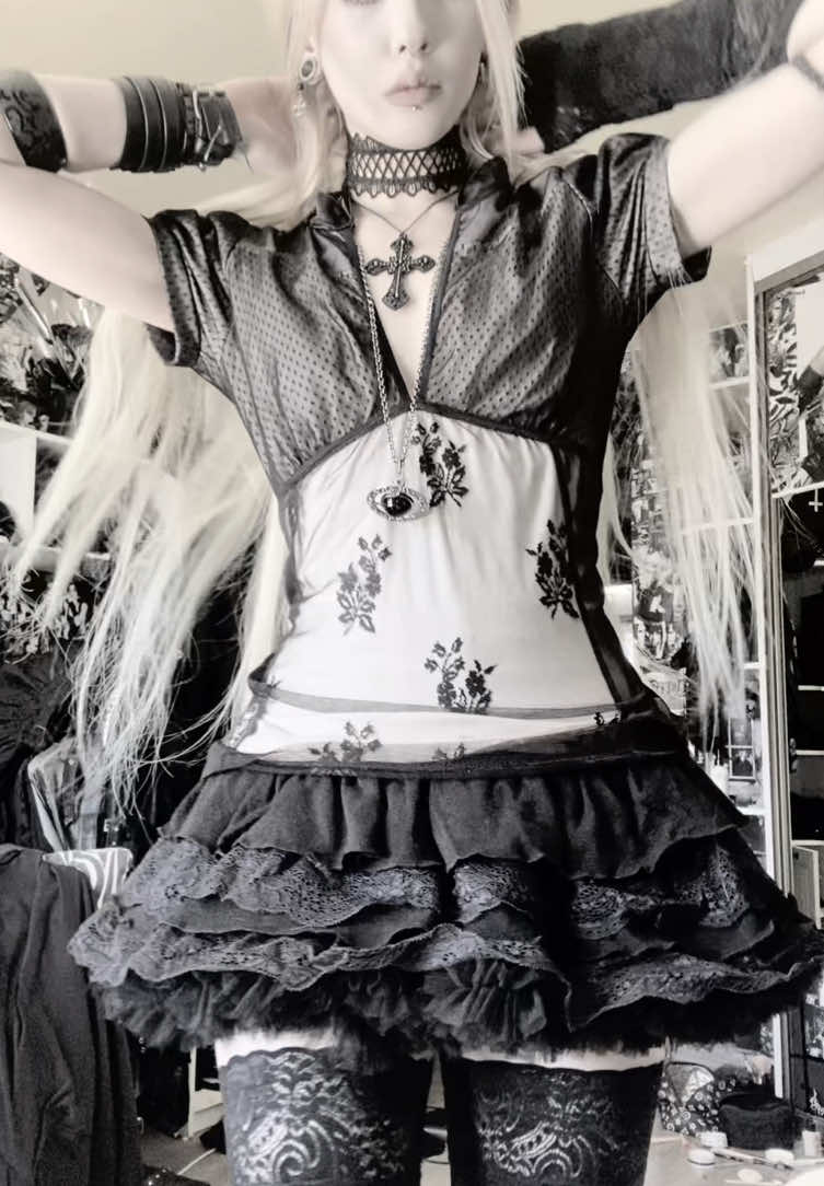 @♱⃓𝔡𝔞𝔪𝔫⚔︎𝔴𝔦𝔱𝔠𝔥𝔮♱⃓