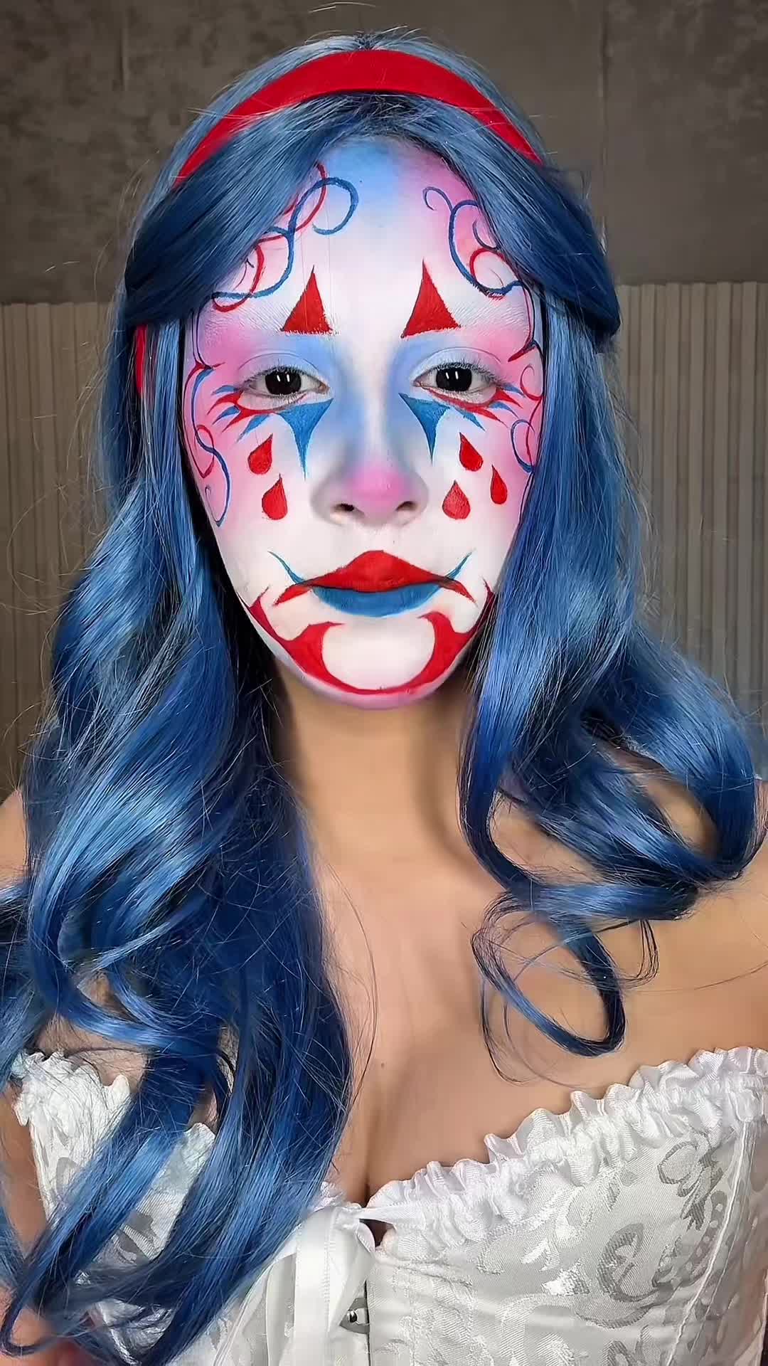 @Helena Blue