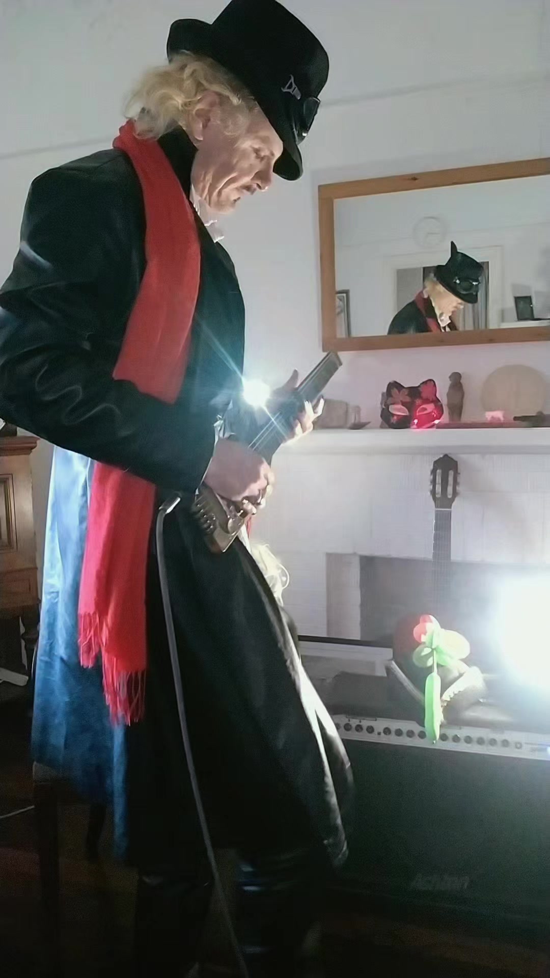@X.Y.Z.~ AUSTRALIA/MUSIC/GUITAR
