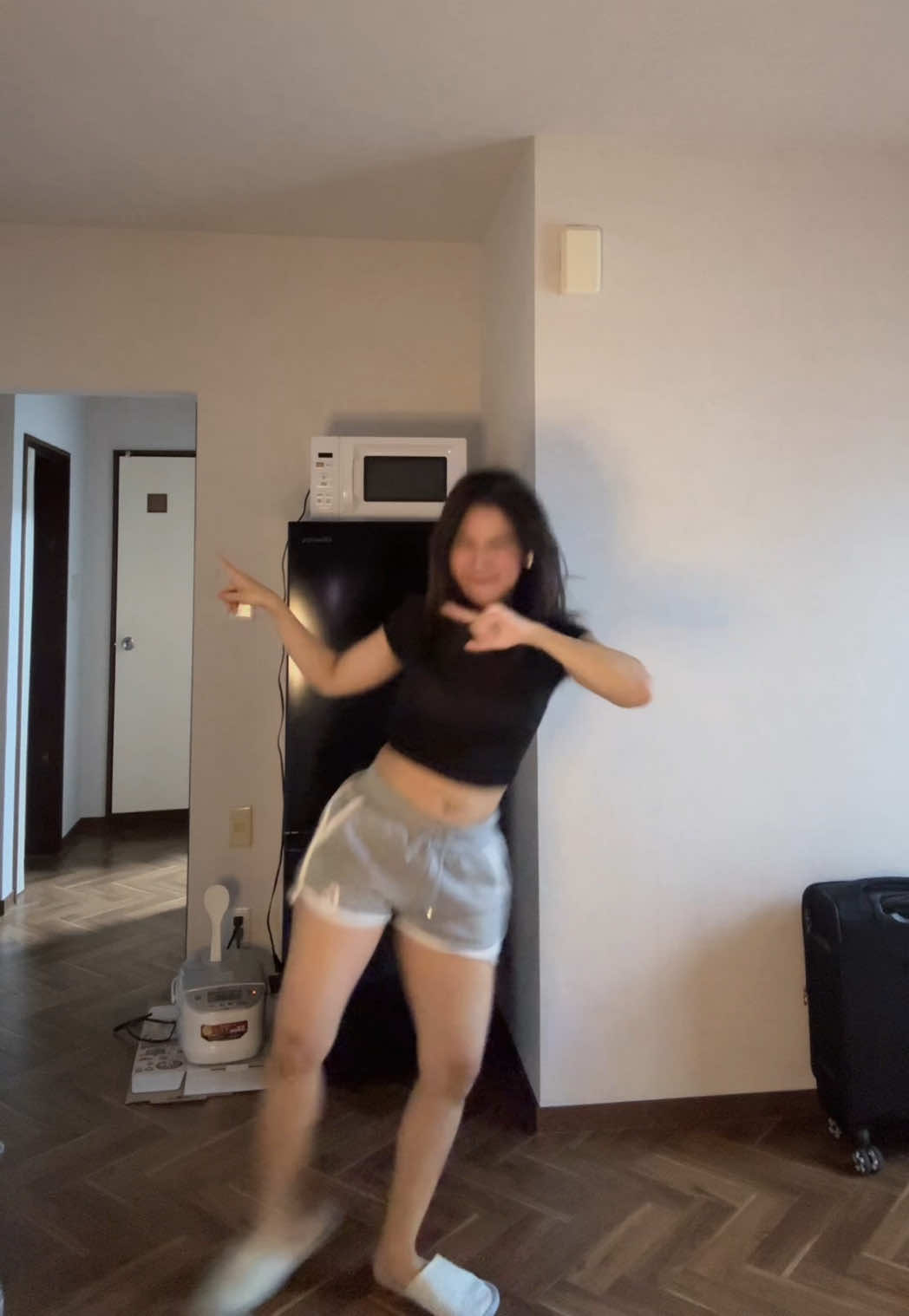 @bella__u_u